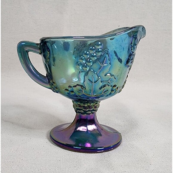 Vintage Indiana Glass Harvest Grape Blue Carnival Glass Creamer & Sugar Set - Picture 10 of 16